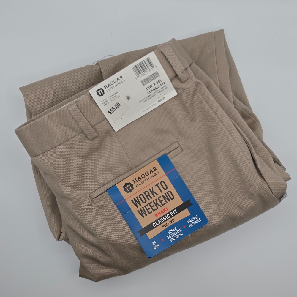 Haggar Chino Pants Mens 38x30 Tan New Pleated Classic Fit Casual Business Office